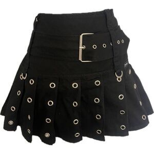 Tripp NYC Grommet Pleated Buckle Mini Skirt Women’s Size S